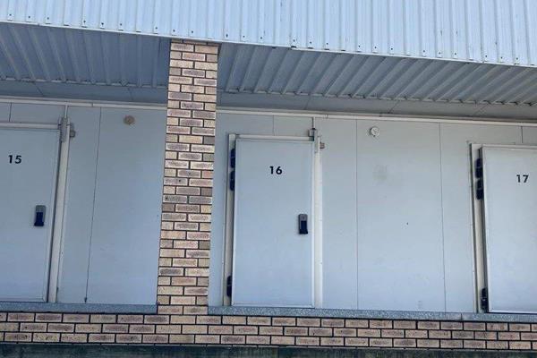 Freezer room available to rent.

Size:  12m2 
Security Complex 
24 hour access


Please contact us to view this property!