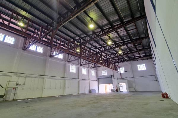 This rare immaculate warehouse on the CBD periphery is available to let. The premises ...