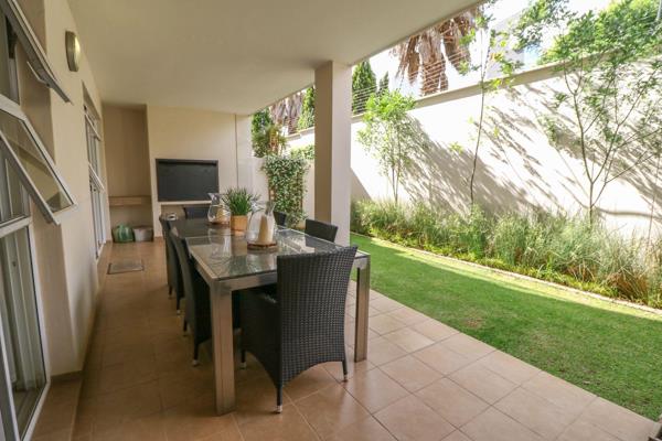 Entertain your friends in a lovely garden setting with built in braai and covered verandah.
A light and bright apartment in a very well ...