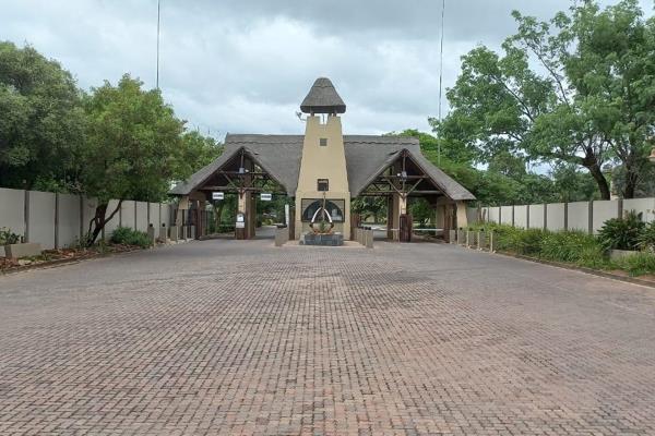 VACANT LAND/ERF IN KORO CREEK GOLF ESTATE

This 1501 sqm piece of land in this amazing estate surrounded by bushveld and wildlife on ...