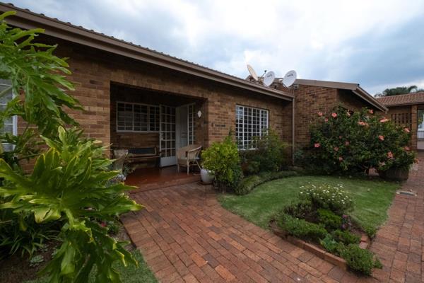 WOODBURY VILLAGE – Lifestyle Estate

This stunning 1 Bedroom 1 Bathroom en-suite unit is set in the tranquil setting of Woodbury ...