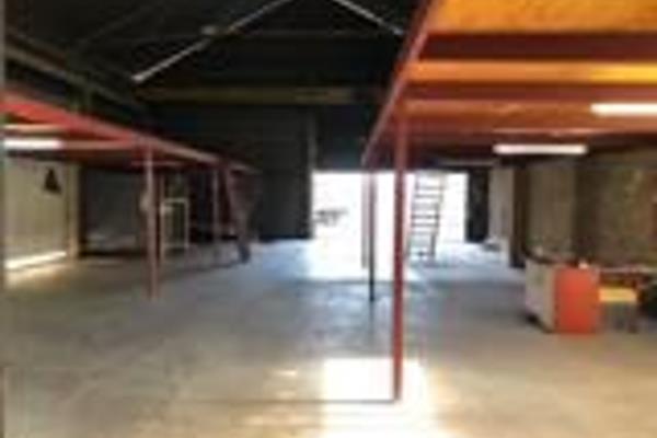 Ideal premises for panel beater, workshop or warehouse/storage or small factory.  Well located in central Vereeniging, close to ...