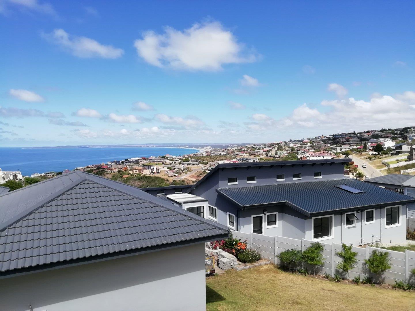 3 Bedroom Townhouse for sale in Dana Bay 2 A Albida Street P24