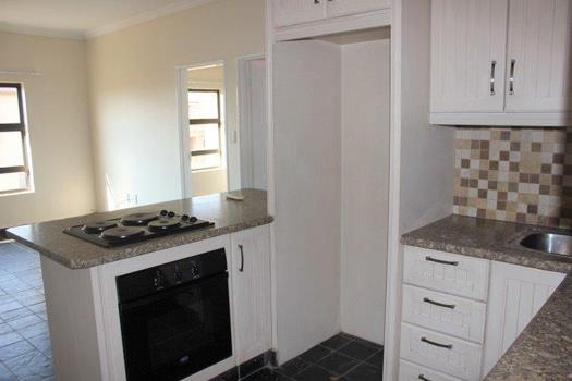 2 Bedroom Townhouse to rent in Langenhovenpark