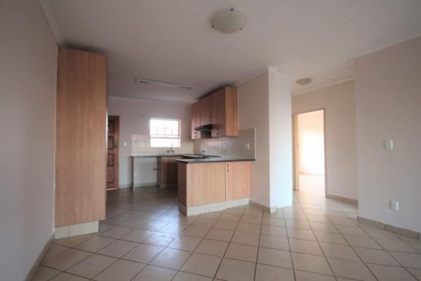 Welcome to Hazeldean - Loadshedding-Free Area!

2 Bedroom/ 2 Bathroom/ 2 Garages - First ...