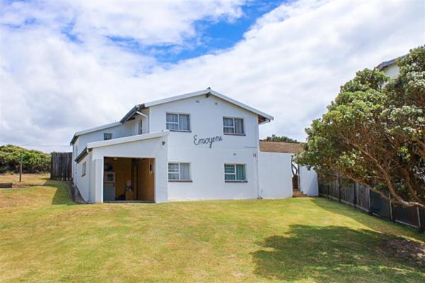 10% Share in a house in Cape St Francis (Share 4)

Become the owner of share number 4 and enjoy this comfortable home with beautiful ...