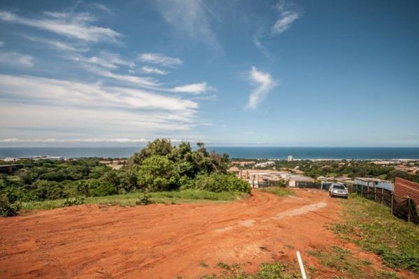 850m&#178; Site with 180 degree views from Umhlanga to the Durban bay. One of the finest ...