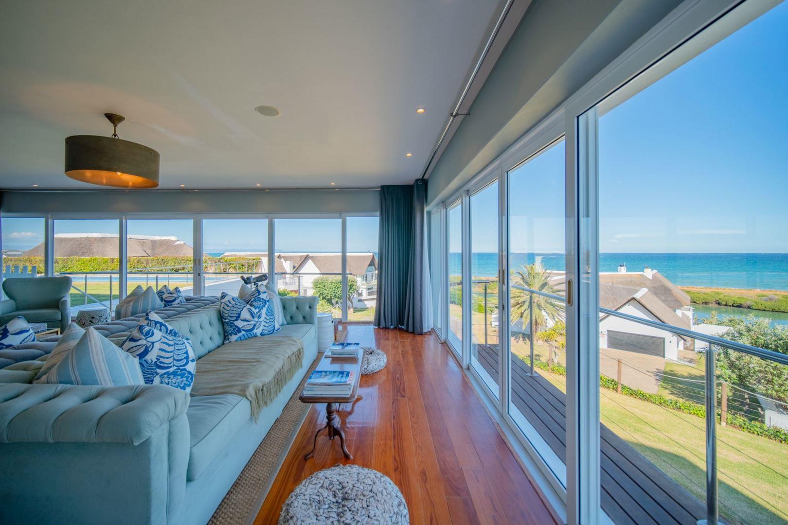 7 Bedroom House for sale in Canals 30 Praslin Reach P24112127984