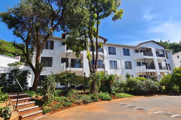 Shireen M present this lovely, cosy apartment in the leafy suburb of Westridge ...