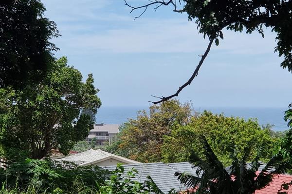 Beautiful land with distance Seaview in Sunwich port

This land is 2000 m&#178; with Avo trees workshop and broken down house on ...