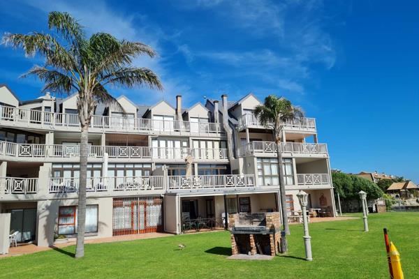 Welcome to the Riviera Coastal Inn Hotel, your ideal holiday destination in Hartenbos! This fully furnished exclusive 4 sleeper ...