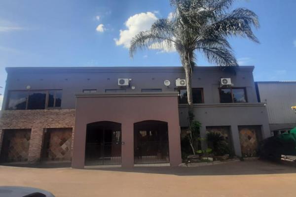 Two Commercial Properties (sold as one) for Sale in Pretoria North.
Property 1:
Land size: 1267 m/2
Office/building: 442 m/2
Workshop: ...