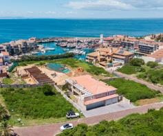 Apartment / Flat for sale in Port St Francis