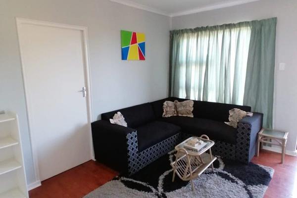 ONLY MALE STUDENT TO APPLY
This 2 bedroom apartment  fully furnished offers .
 - 2 ...