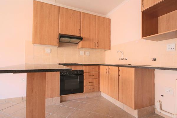 Loadshedding free area - A perfect lock up and go!

2 Bedroom, 1 Bathroom, 1 Garage ...