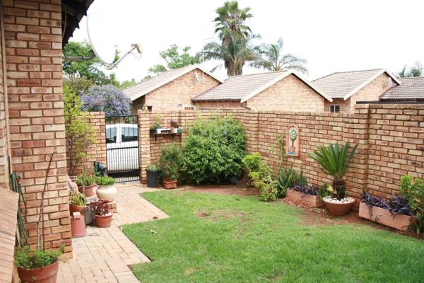 Weltevreden Park Property : Property and houses to rent in Weltevreden ...