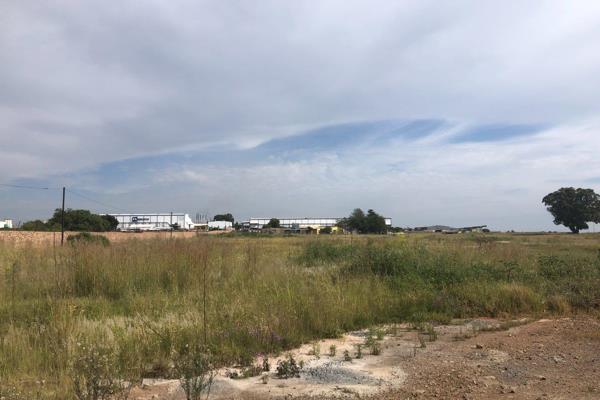 1.5HA Industrial vacant land for sale! This property is on the corner of a main road and ideal for a business development. No water ...