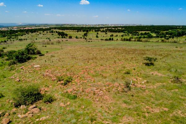 Calling all Developers to come and do your magic on this stunning piece of land in Pretoria! 
Please contact the agents to view!