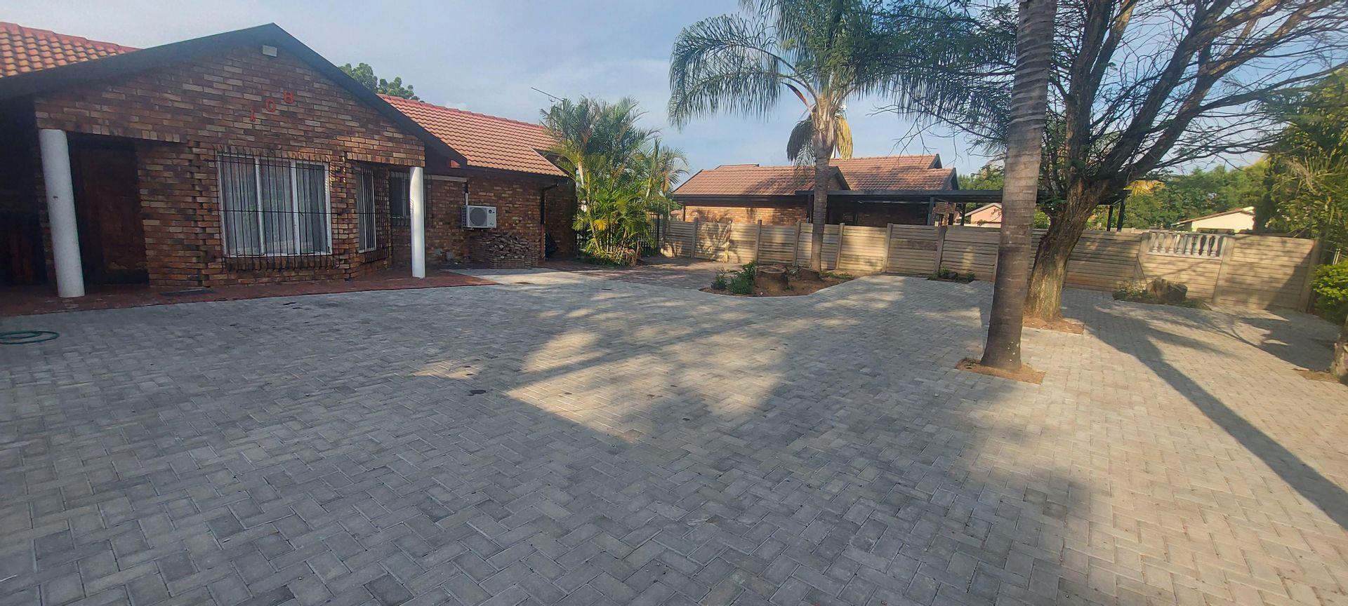 Theresapark Property Property and houses for sale in Theresapark