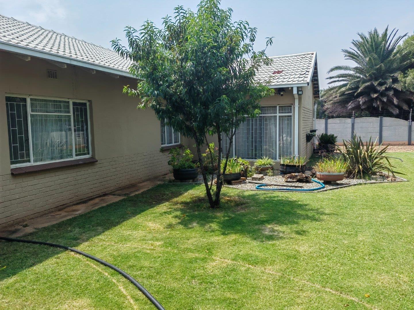 Property and houses for sale in Stilfontein : Stilfontein Property ...