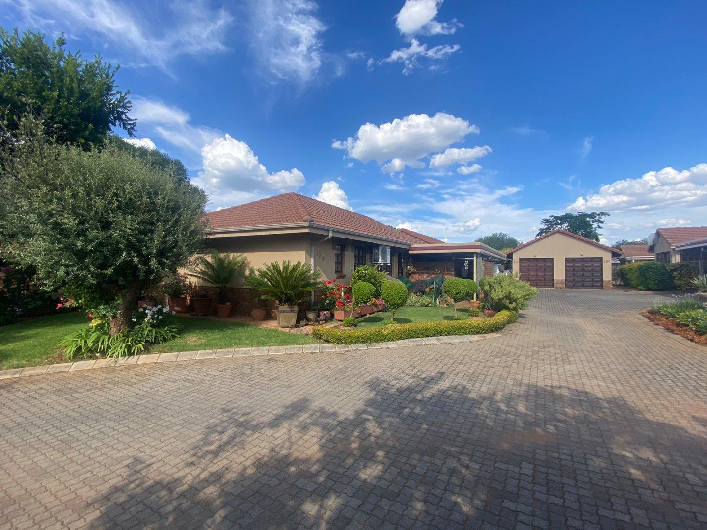 Montana, Pretoria Property Townhouses for sale in Montana, Pretoria