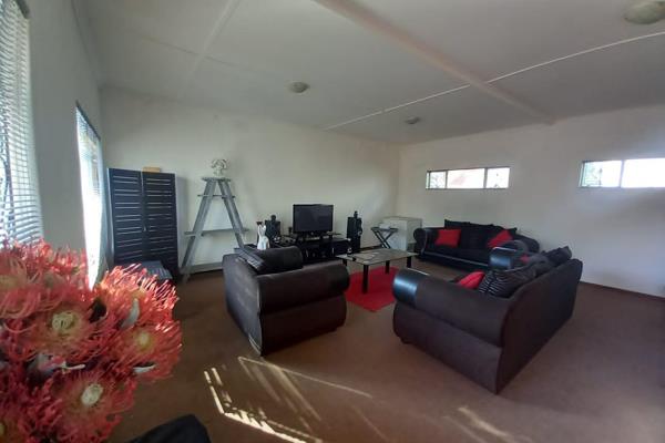 Very Spacious 2 Bedroom to rent in a quiet neighborhood of Secunda. R10500 per month and ...