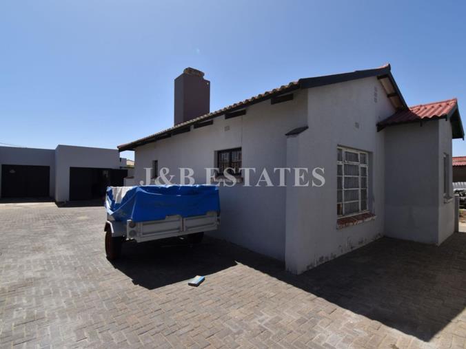 3 Bedroom House for Sale in Walvis Bay Central