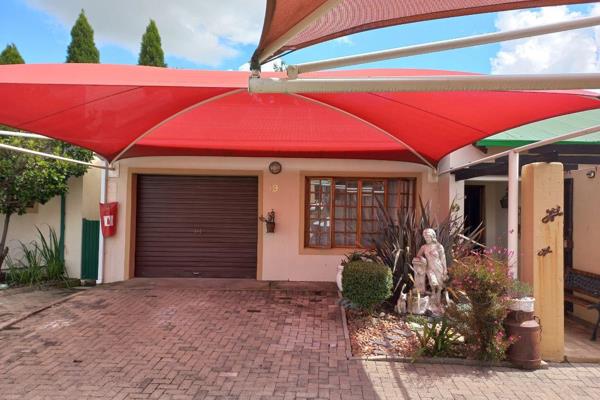 Neat and attractive property situated in Standerton Central close to all amenities lies this 2 bedroom town house , with 2 bathrooms  ...