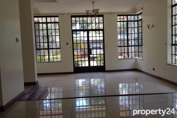 5 Bedroom House for Sale in Runda