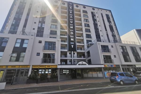 I have an unfurnished Studio apartment in the sought-out complex, The Beaumont

-Open plan kitchen with stove/oven and plenty of ...