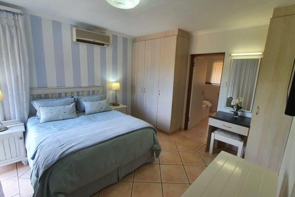 4 Bedrooms

3 Bathrooms

2 En-suite

Splash pool

5000L back up water tank ...