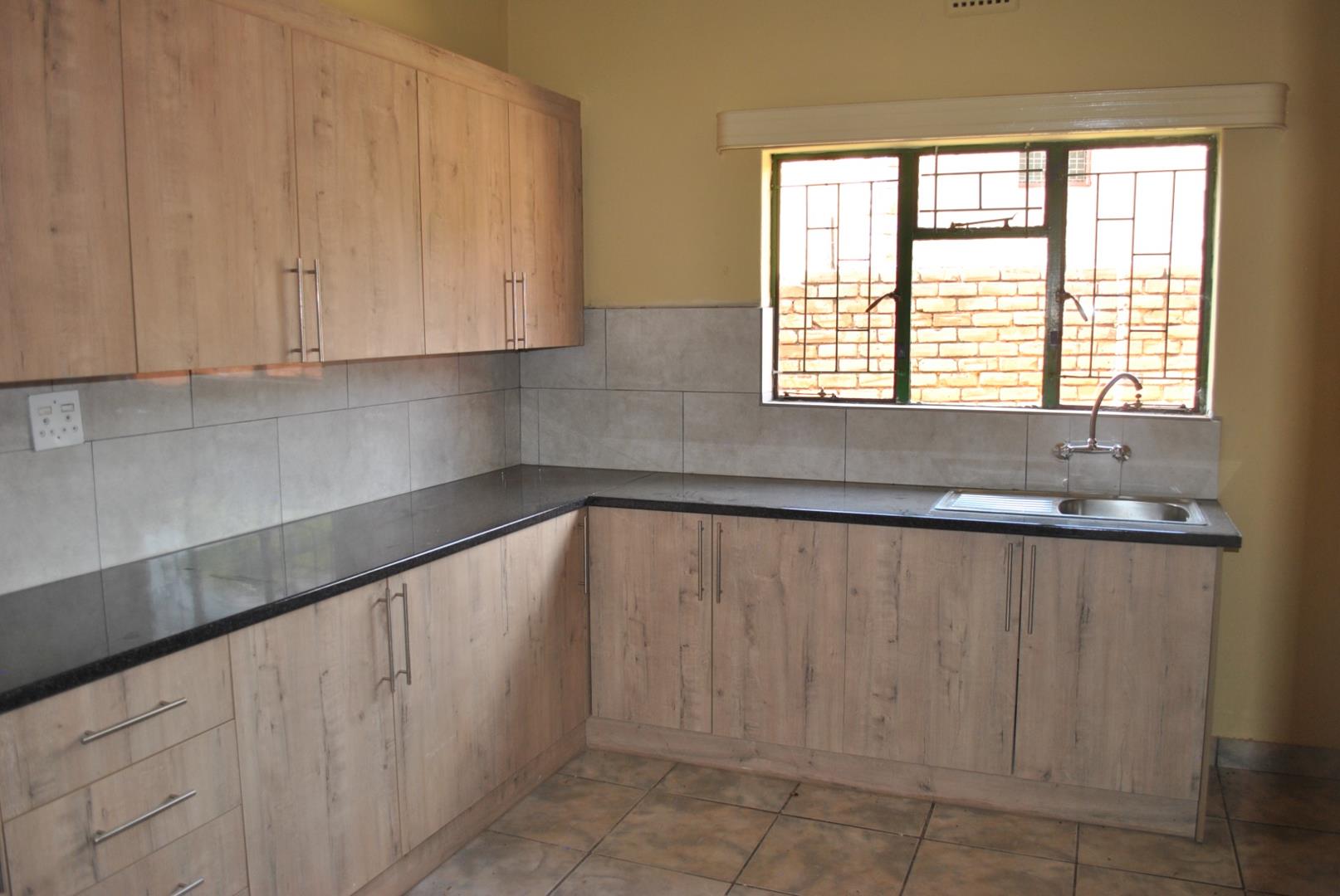 Townhouses for sale in Mokopane : Mokopane Property : Property24.com ...