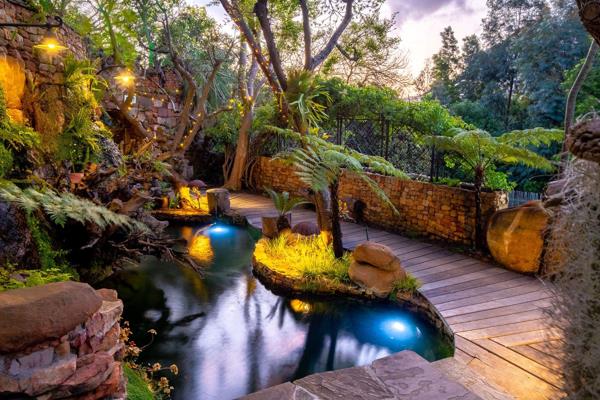 Ideally located on the hills of Hout Bay, this one-of-a-kind villa is the perfect hideaway from the hustle and bustle of the city. ...