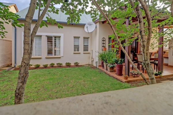 This charming 3-bedroom, 2-bathroom house offers the perfect blend of comfort and ...