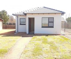 House for sale in Soshanguve VV