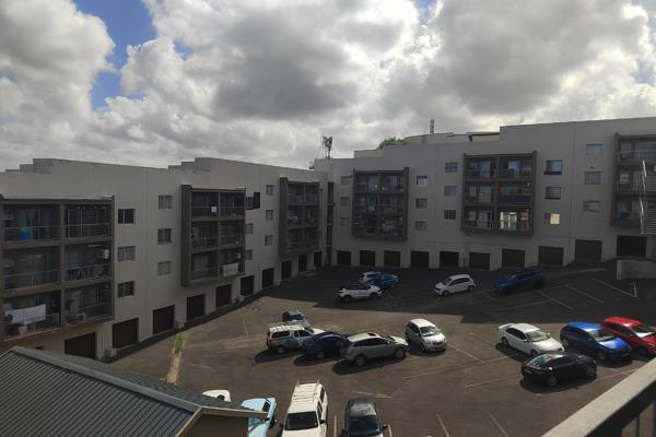 R600k 
Safe &amp; secure, lock up &amp; go apartment.

Well positioned corner unit on the third floor in Cupido Gardens facing the ...