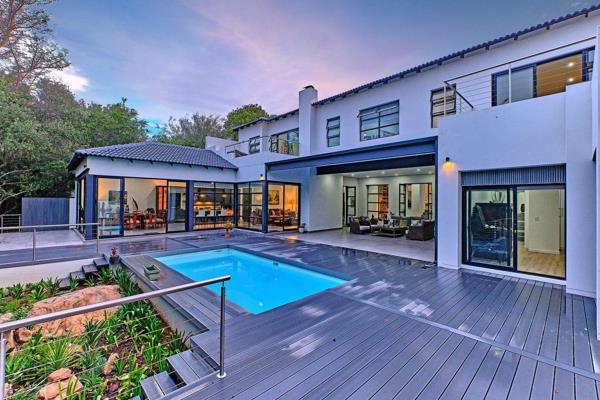 Step inside this expansive modern mansion and you will fall in love with the sounds of the river and the magnificent position this ...