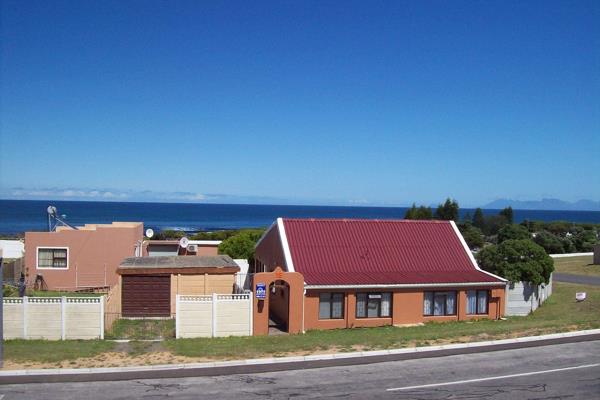 This is two separate dwellings on a big corner plot in the first street from the sea in ...