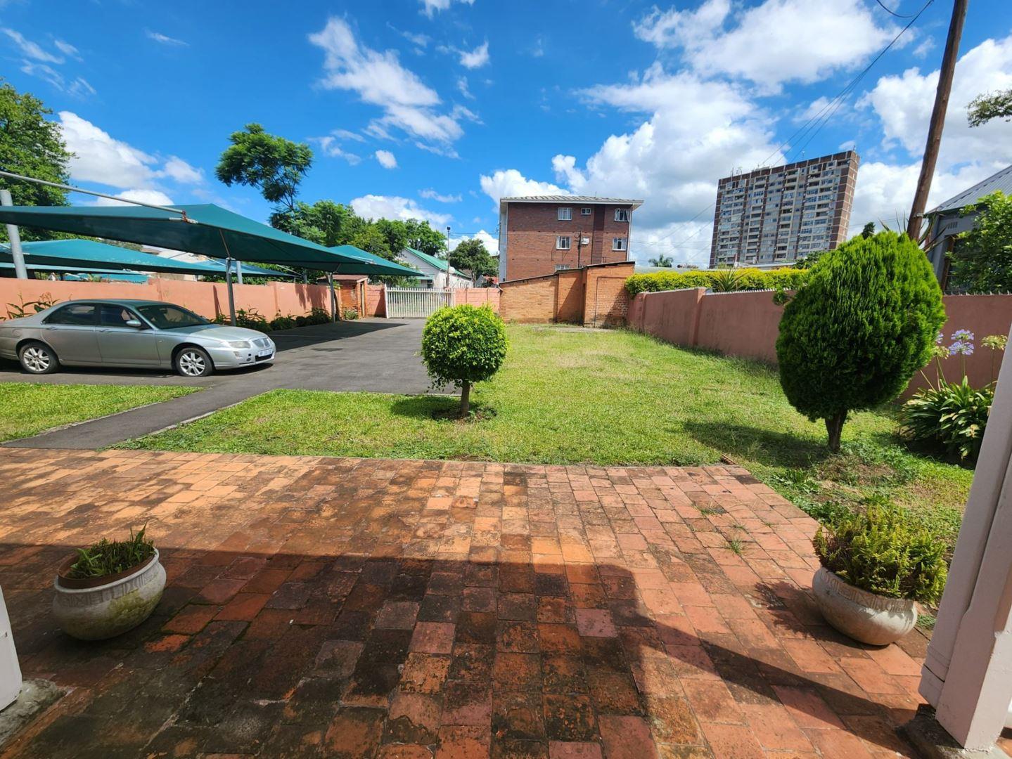 4 Bedroom House for sale in Scottsville P24112303777