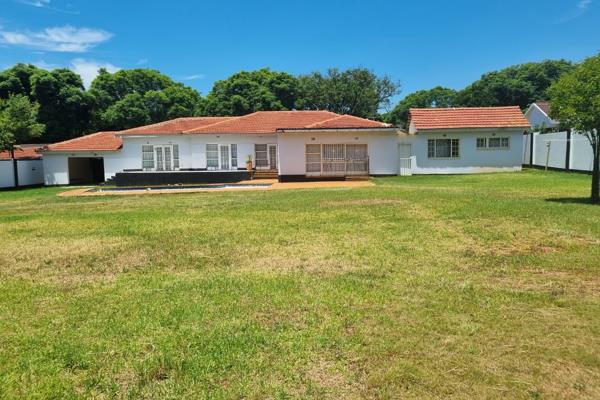 Beautiful family home situated in Johannesburg`s east and is located in Region E. It borders the suburbs of Houghton Estate, Cyrildene ...