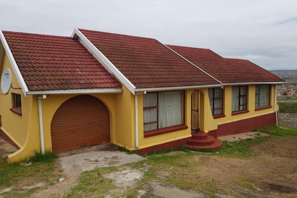 Property situated in Kwamagxaki consists of 3 bedrooms (main with en-suite), lounge and dining area, kitchen with fitted cabinets, elo ...