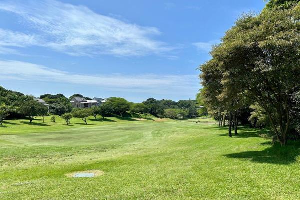 Vacant Plot nestled amongst the 5th, 6th &amp; 7th Fairways of this Peter Matkovich designed 18 hole course.  A slight gentle slope ...