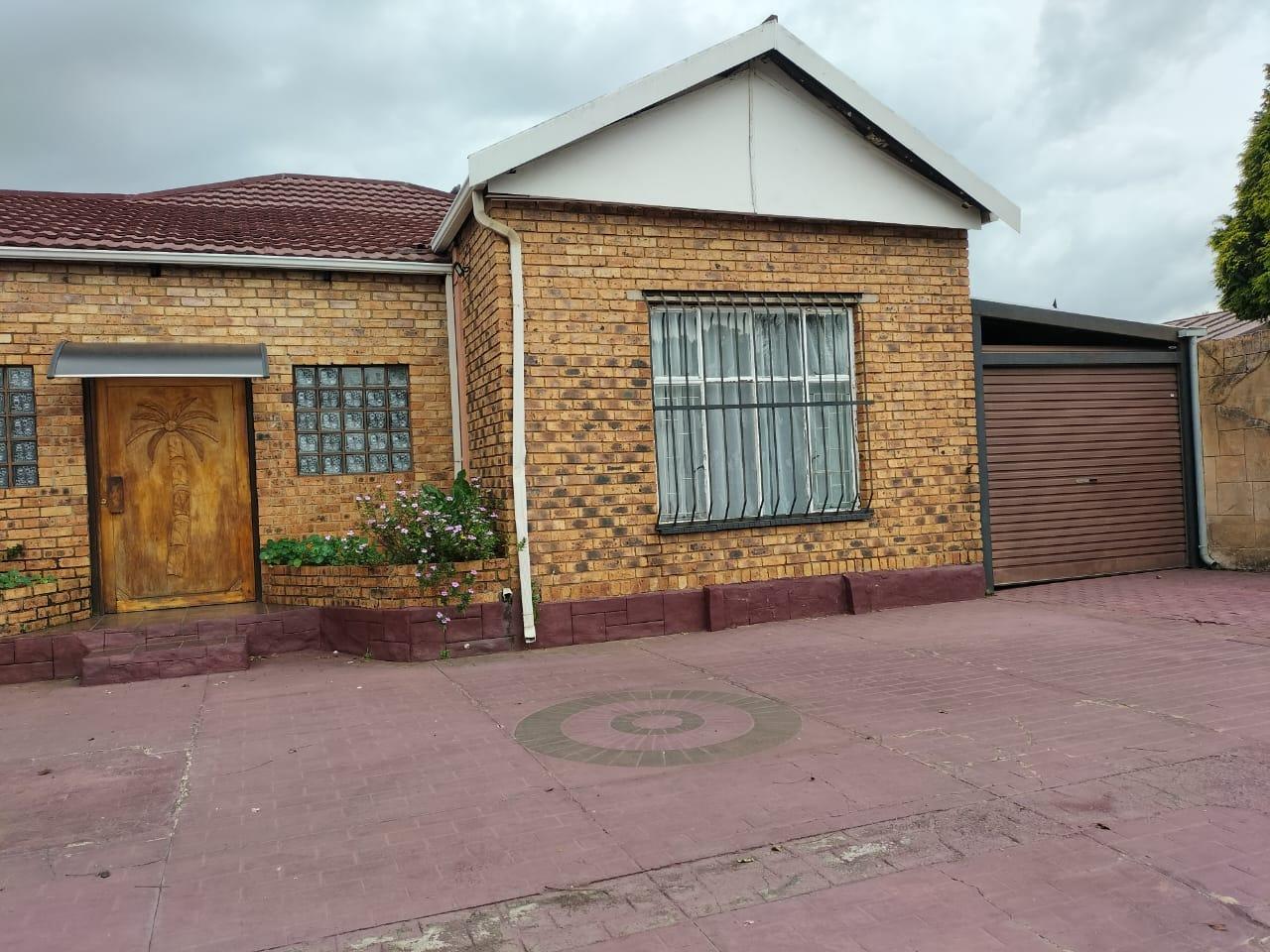 Brakpan Central Property : Property and houses for sale in Brakpan ...