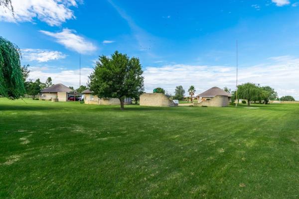 Are you looking for a secure and ready-to-move-in agricultural holding/plot with ...