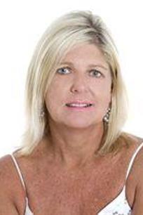 Agent profile for Debbie Dyer