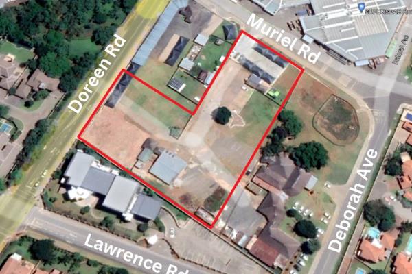 Situated just off Hendrik Potgieter Road on the bustling Doreen Road corridor
Pieter Du ...
