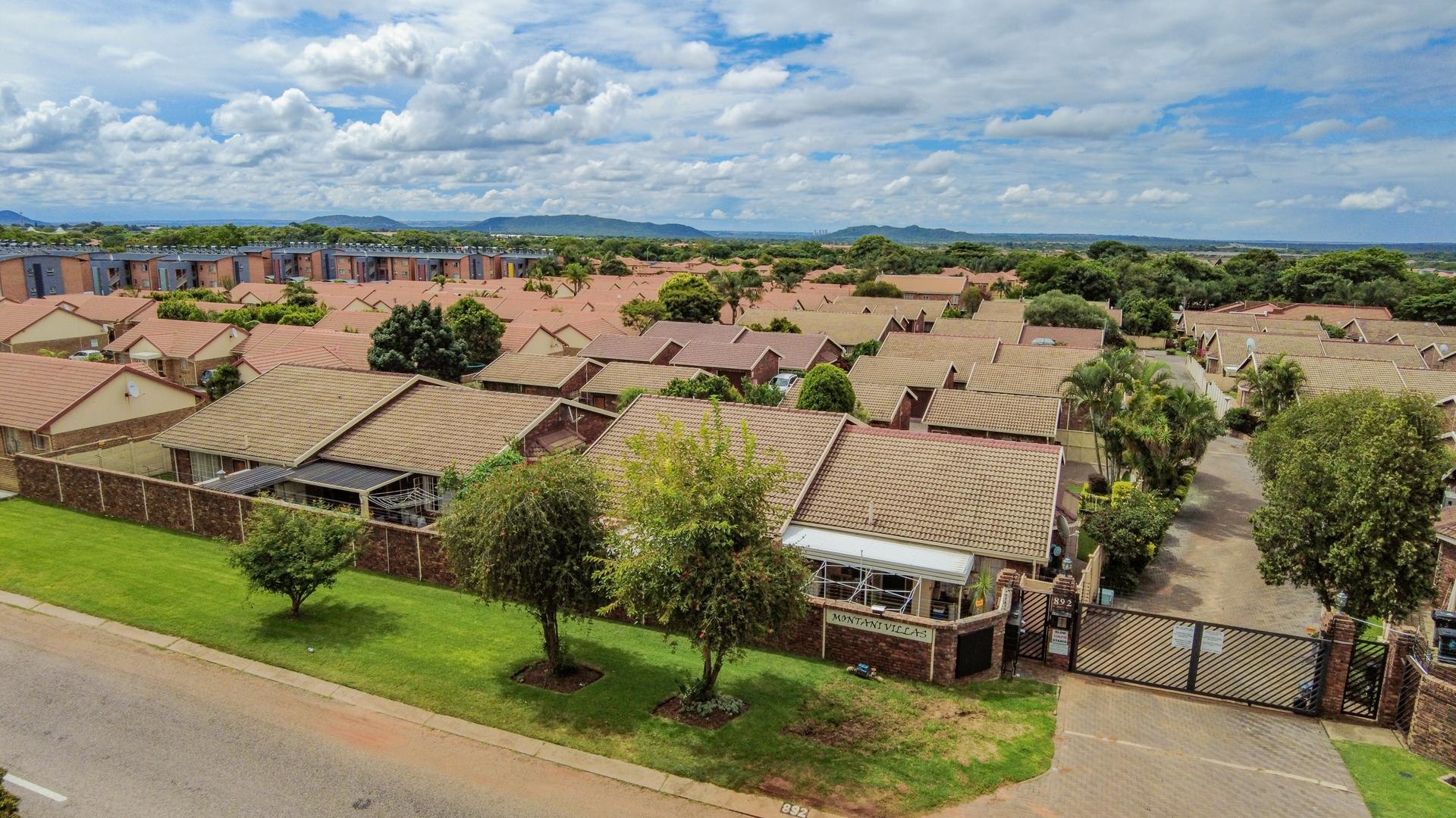 2 Bedroom Townhouse for sale in Montana Park P24112322791