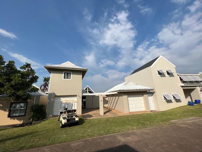 6 Bedroom House for Sale in Prince's Grant Golf Estate