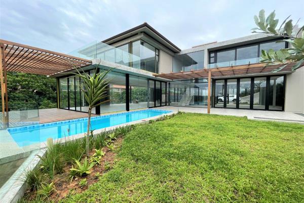 This 3 level house is just in a league of it&#39;s own. 

All the levels are easily accessible using the glass elevator.  

The ...