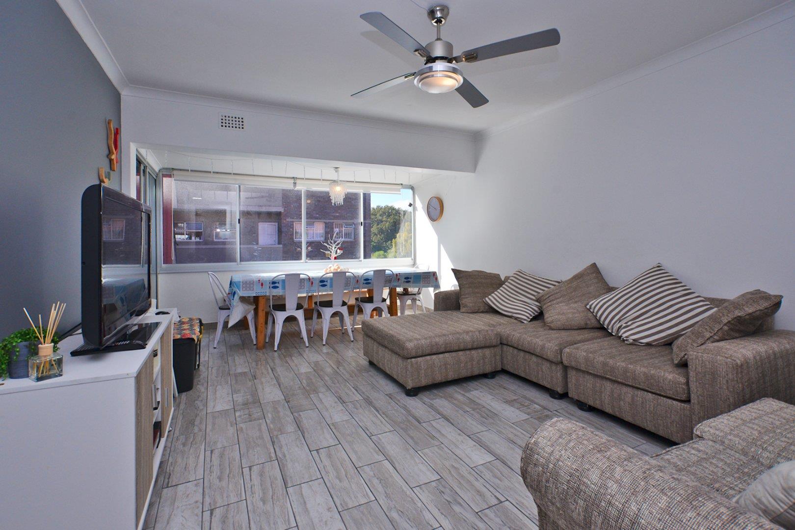 Green Point, Cape Town Property Apartments / flats for sale in Green